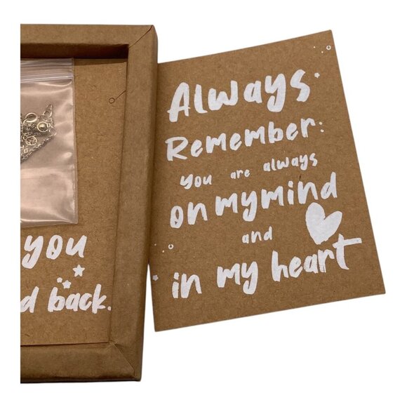 Hand‎ & Heart Gold Open Circle Pendant Necklace I Love You To The Moon & Back - Picture 6 of 9